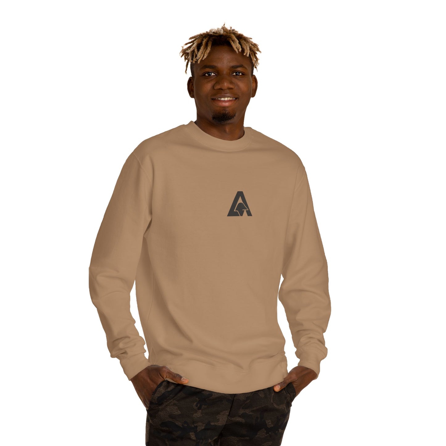 Essential Streetwear Crewneck – Minimal Unisex Sweatshirt with Effortless Vibe
